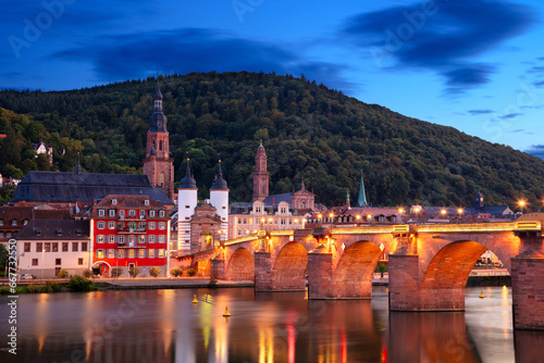Obraz na płótnie Heidelberg, Germany. Cityscape image of historical city of Heidelberg, Germany with Old Bridge Gate at autumn sunset. w salonie