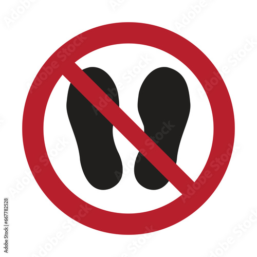 do not stand here sign, no walk 