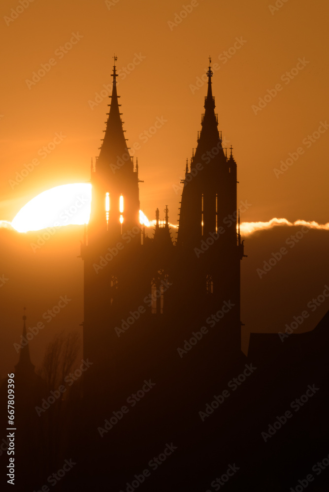 Albrechtsburg Meißen mit Sonne
