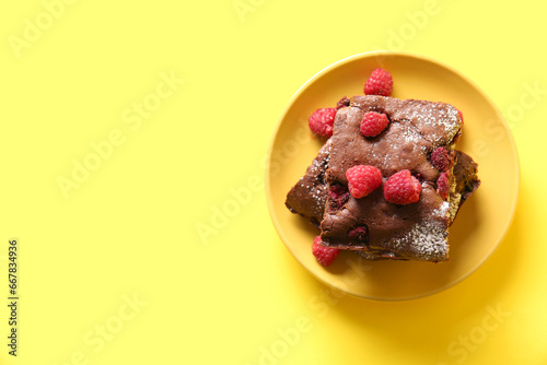Delicious chocolate raspber...