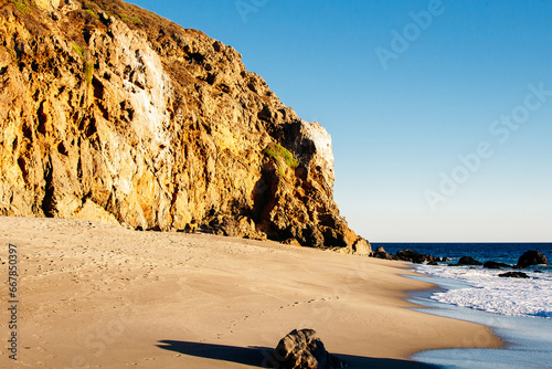 Fotografie Dume Cove Malibu, Zuma Beach, emerald and blue water in a quite paradise beach s