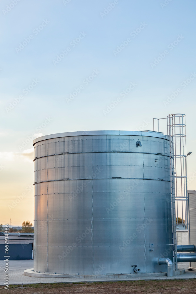 Single metal storage tank.
