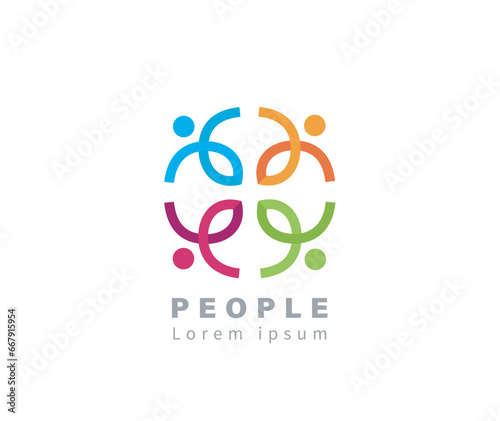 Family link 4 people  design logo   © meddesigner