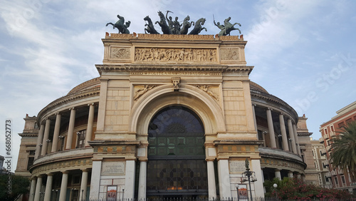 Massimo Vittorio Emanuele Theater in Palermo photo