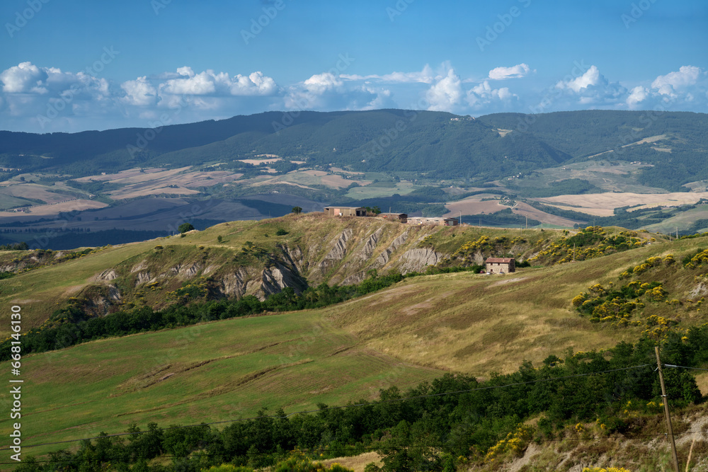 Naklejka premium Rural landscape in Tuscany near Radicofani