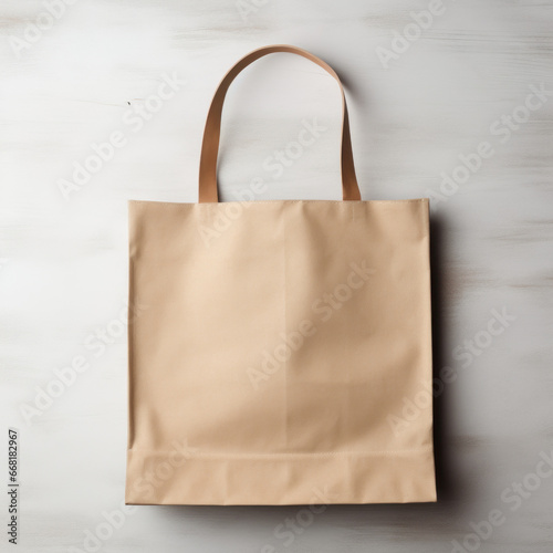 maquette de sac fourre-tout en tissu beige vierge pour personnalisation