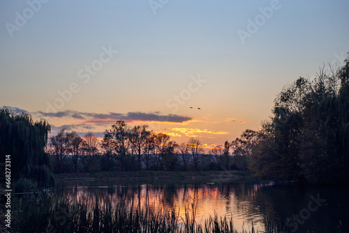 sunrise over the lake © Evgenii
