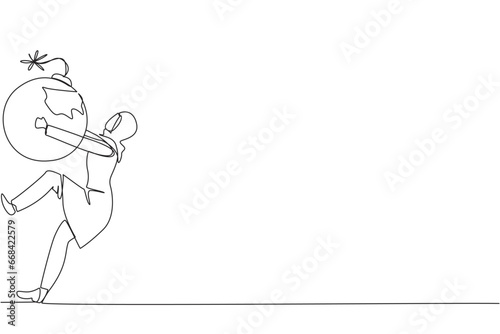 Continuous one line drawing Arabian businesswoman carrying bomb with burning fuse. Concept of keeping danger away from the business environment to survive. Single line draw design vector illustration