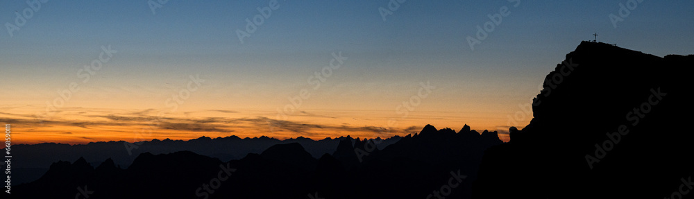 Sonnenuntergang am Kleinen Lagazuoi