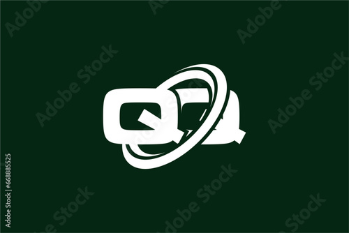 QQ creative letter logo design vector icon illustration