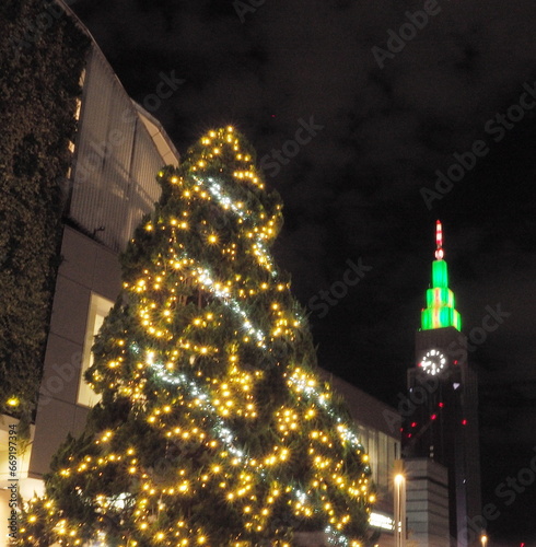 クリスマス　イルミネーション