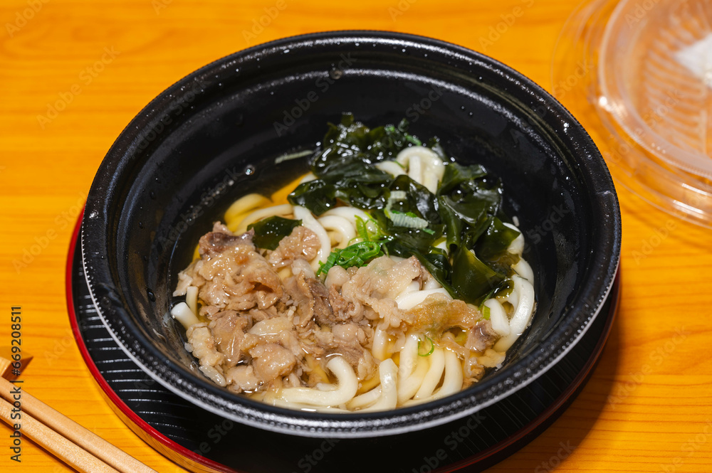 レンチンした肉うどん レンチンした肉うどん