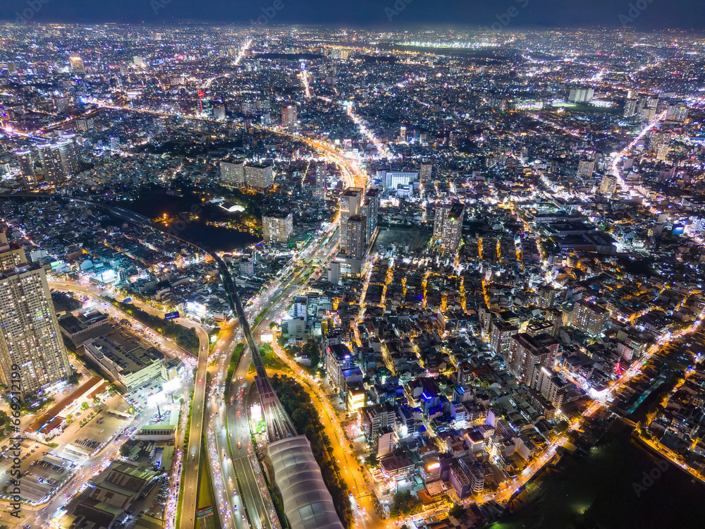Φωτογραφία Aerial view of Ho Chi Minh City skyline and skyscrapers in center of heart business at Ho Chi Minh City downtown