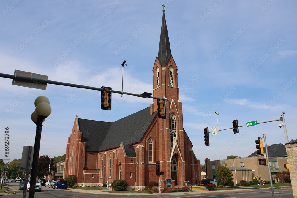 Ταπετσαρία Pontiac, Illinois, USA; September 22 2023: Church Catethral near the old route 66 in the center of Pontiac town