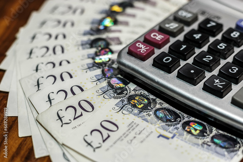 Photography Calculator and British pounds