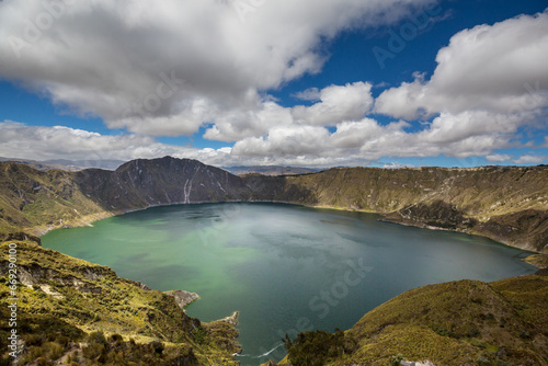 Fototapeta Naklejka Na Ścianę i Meble -  Lake in Ecuador