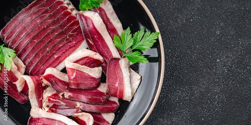 Tableau sur toile dried duck breast magret smoked jerky cured dried meat fresh delicious eating co