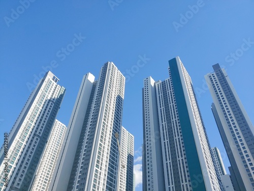 도시의 고층 아파트 © 원혁 정