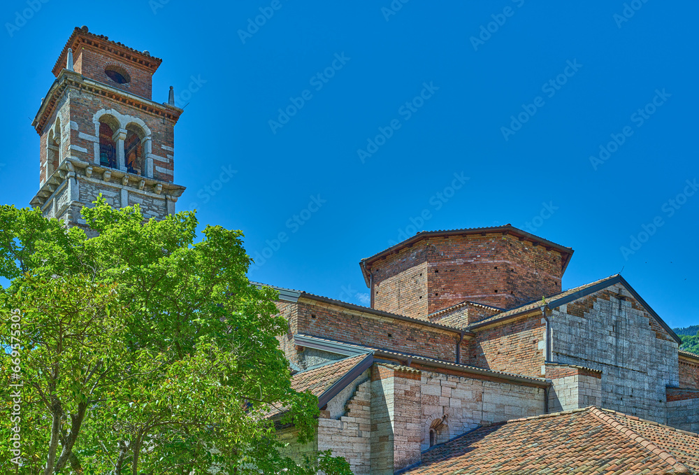 Trento, the architectures