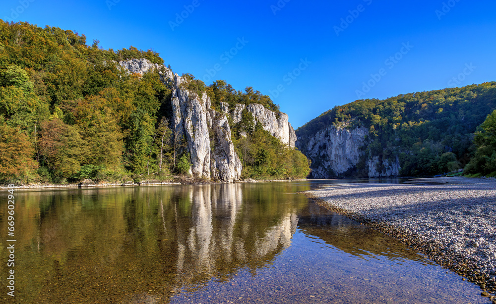 Donau am Donaudurchbruch beim Kloster Weltenburg, Bayern, Deutschland, Europa