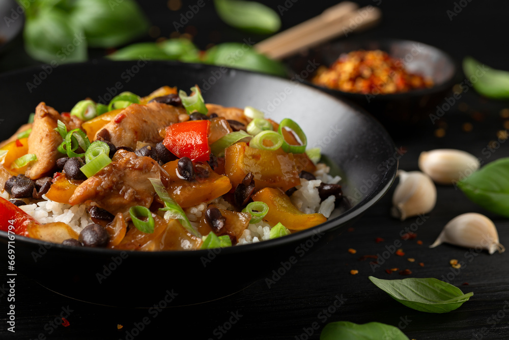 Stir fry Chicken with Black Bean, vegetables and rice