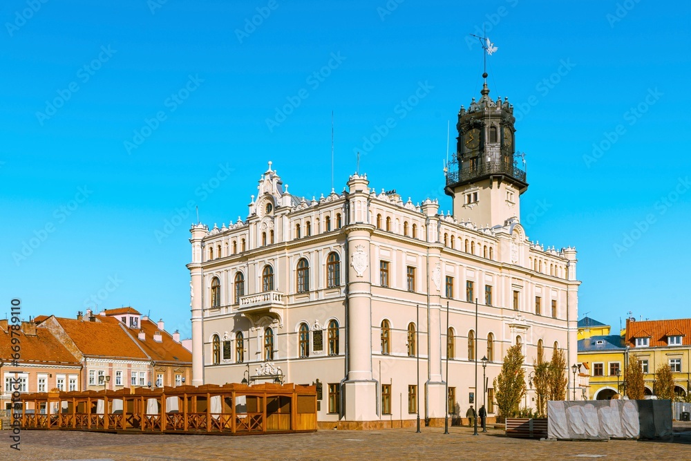 The center of the Market Square in the city of Yaroslav, Poland is decorated with the city hall - a neo-Renaissance building that harmoniously fits into the ensemble of ancient buildings.