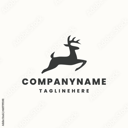 Deer logo icon design template vector illustration on white background .
