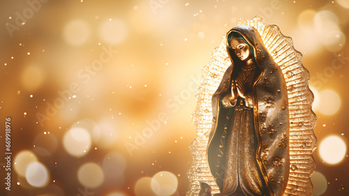 Statue of Saint Mary of Guadalupe (Virgen de Guadalupe) in honor of the celebration of the Mexican holiday of December 12 © Fox Bread