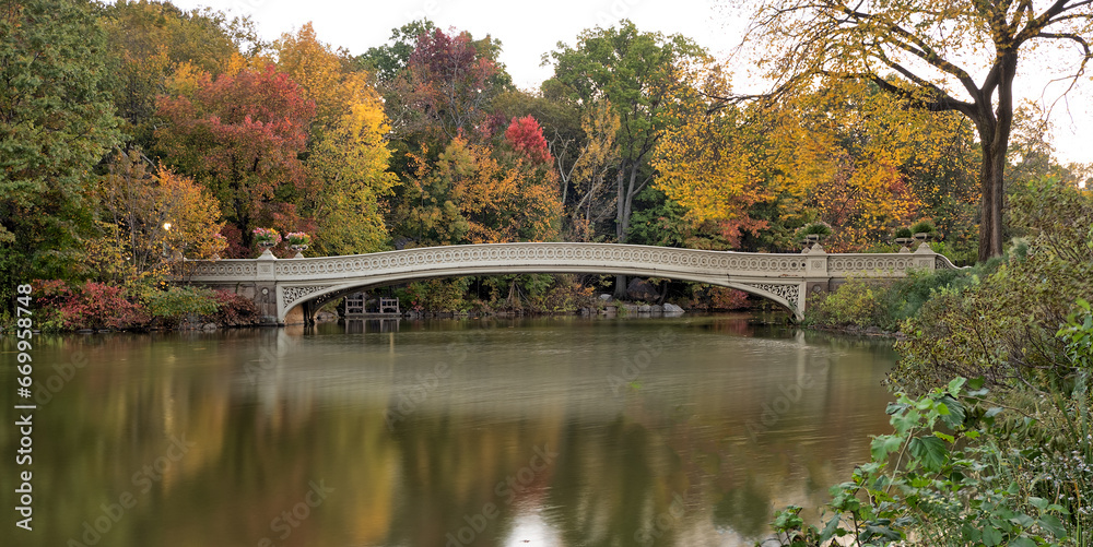 Bow bridge in late autumn