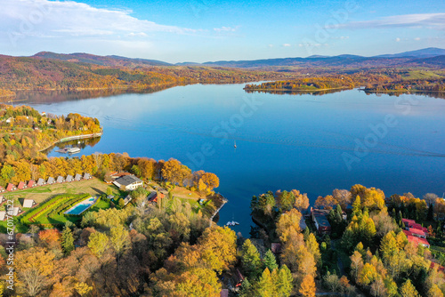Fototapeta Naklejka Na Ścianę i Meble -  Żywiec, Jezioro Żywieckie, Beskidy