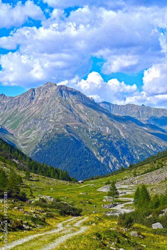 Blick vom Lareintal auf die Verwallgruppe in Tirol (Österreich)
