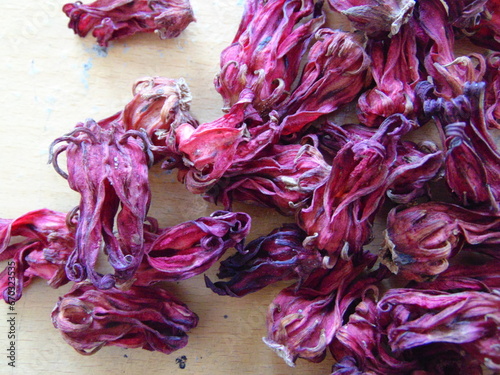 the beauty of dried rosella