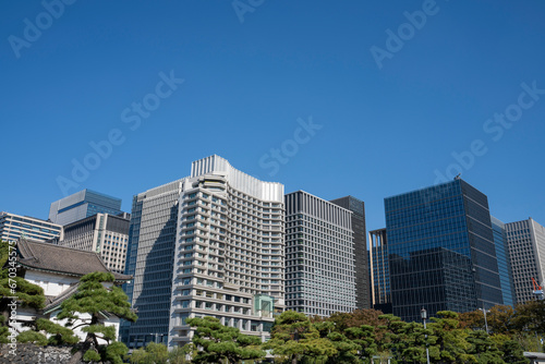 東京　大手町・丸の内のオフィスビル群の風景 © EISAKU SHIRAYAMA
