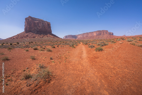 hiking the wildcat trail in monument valley  arizona  usa