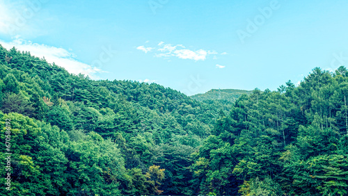 山と空