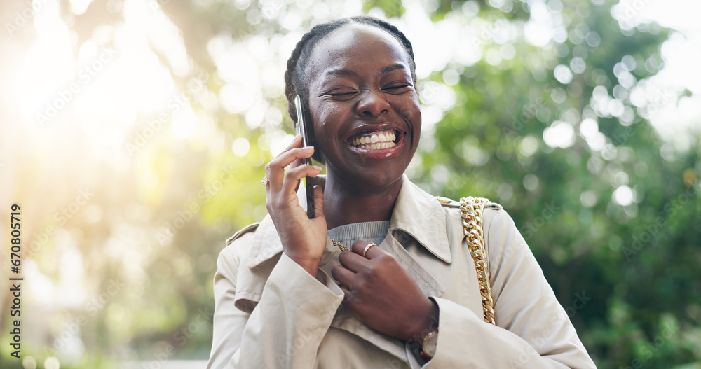 Funny, black woman and phone call outdoor, business conversation or talk to contact. Smartphone, laughing at park and happy African person listening to story, news and consultant on mobile technology - obrazy, fototapety, plakaty 