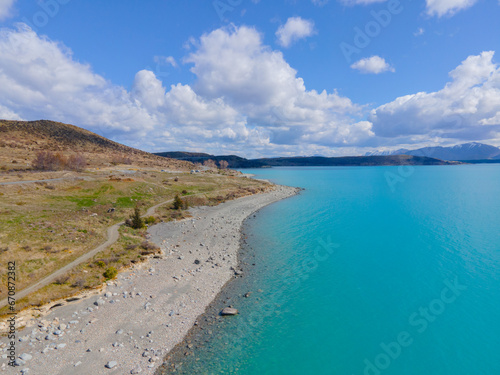 Drone view of Lake Pukaki in New Zealand_뉴질랜드 푸카키 호수 드론뷰