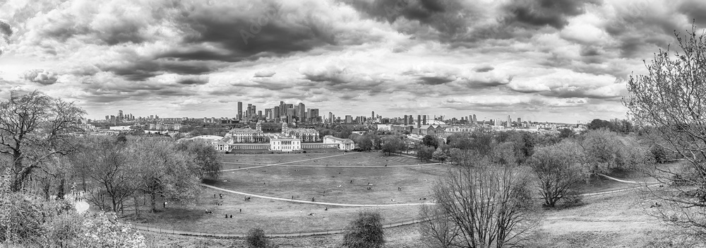 Panoramic view from the Royal Observatory in Greenwich, London, UK