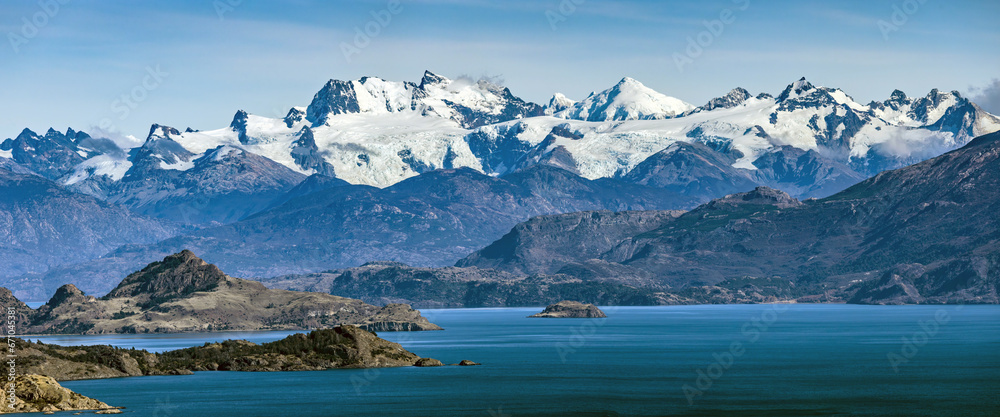 Obraz premium Abenteuer Cordillera de los Andes am Lago General Carrera, Südchile, Patagonien