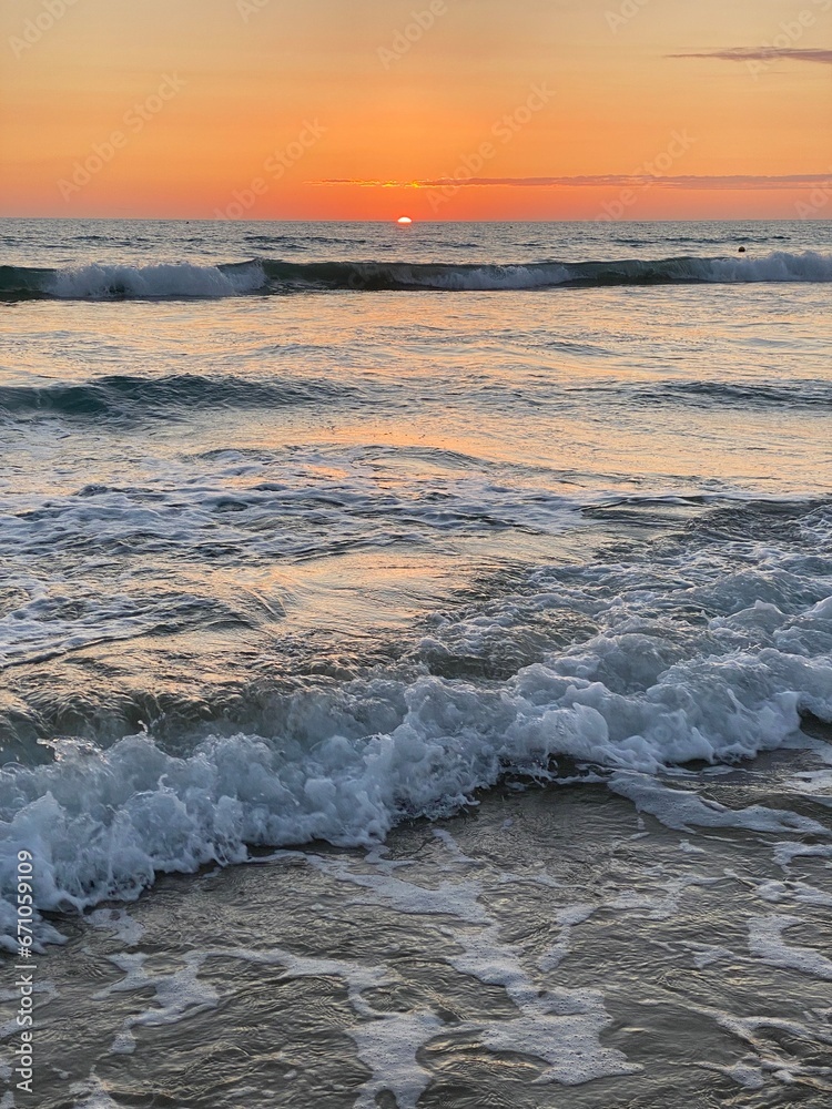 Obraz premium sunset over the sea