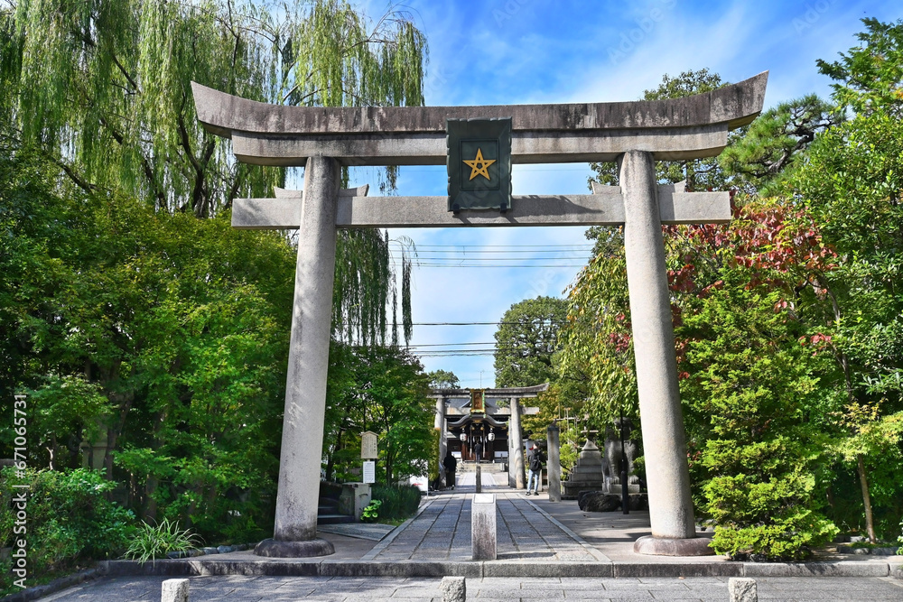 安倍晴明を祀る京都市の晴明神社