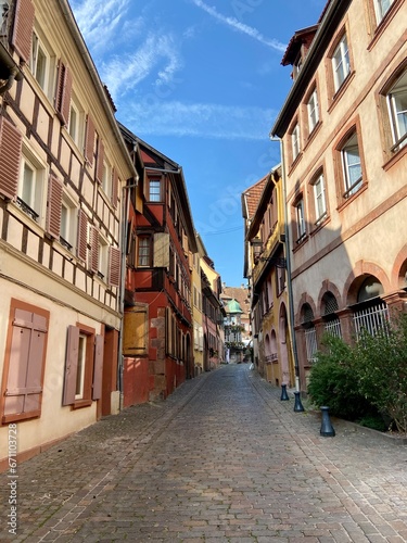 Fototapeta Naklejka Na Ścianę i Meble -  street in the old town of Barr in Alsace