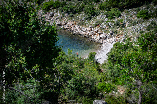 Czarnog  ra  Bigovica  Morze Adriatyckie  Adriatyk  morze  lazurowa woda  wakacje  zatoka w  r  d drzew