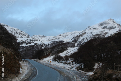 road to the mountains