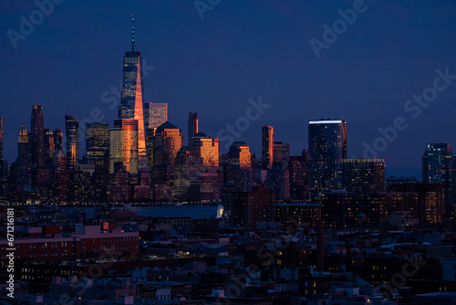 NYC skyline at night © Phamous Philmz