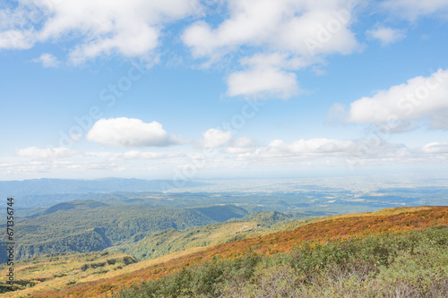山形　秋の月山（八合目から）