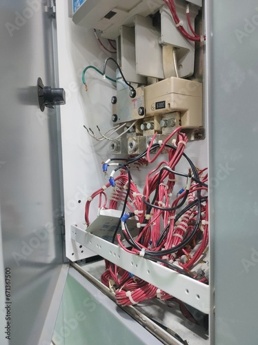 Maintenance switch gear in electric room ,Turnaround or PM maintenace electric.	
