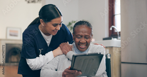 Canvas Print Tablet, discussion and nurse with patient for research on medical diagnosis in nursing home