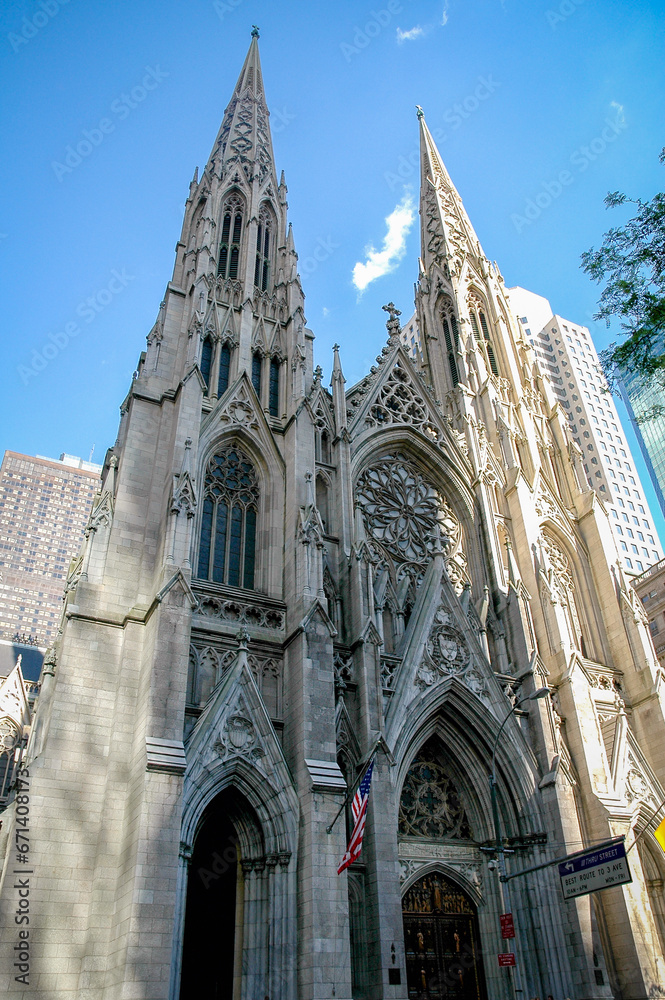 Fototapeta premium The St. Patrick's Cathedral, Cathedral in New York City, New York