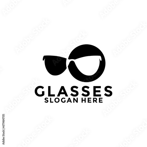Eye Optic Glasses Logo Icon Vector Template